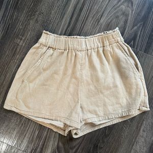 Hollister Women's Tan Shorts